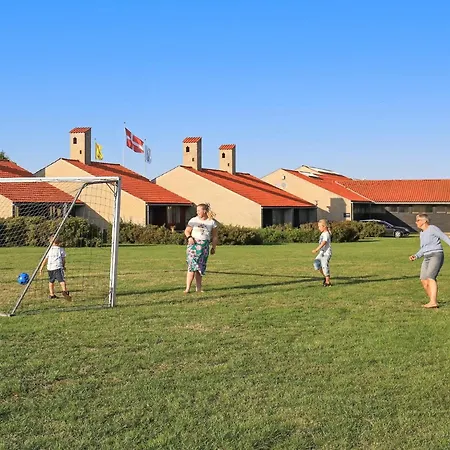 Holiday home L *