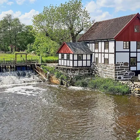 L Feriehus *
